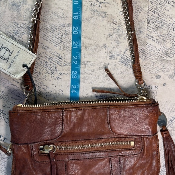 Olivia Harris Moto Chain Mio Black Leather Cross Body Bag - Picture 15 of 16